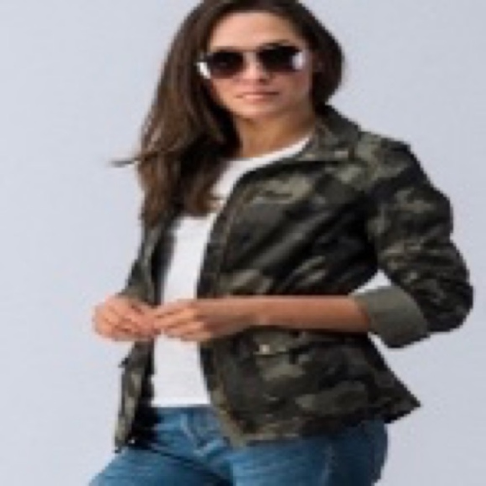 Plus Size Camo Jacket - 2XL
